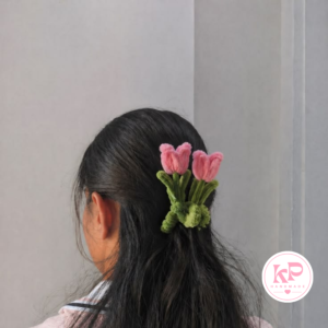 kep-hoa-tulip-phu-kien-handmade-bang-kem-nhung